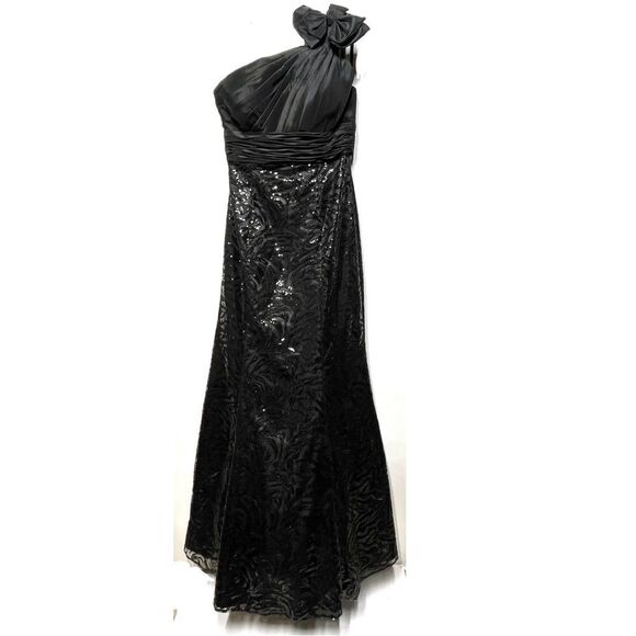 Tony Bowls One Shoulder Bow Sequins Fit and Flare Gown in Black 10 - Picture 1 of 14